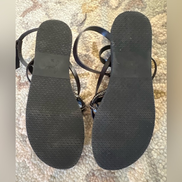 Joie Oda Black Sandals - Picture 7 of 7